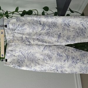 Lauren Ralph Lauren Blue/White Bird Print Cotton Capri Size 10